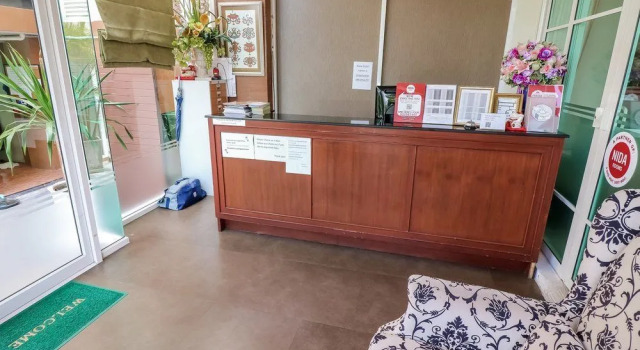 Nida Rooms Eakamai 682 Place, Забронировать Отель Отели Бангкока с бассейном, Бассейн
