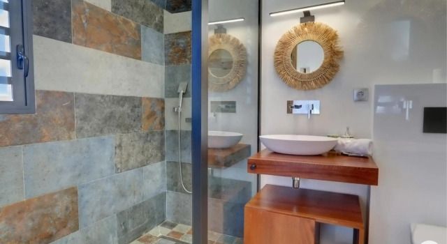 Villa Aïna - Piscine 4 étoiles - Vue mer - Saint Leu, Đặt Biệt thự Khách sạn ở Saint-Leu có hồ bơi, Hồ bơi