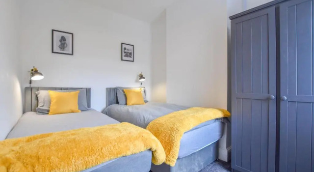 Impeccable 4-bed Home Close to City Centre