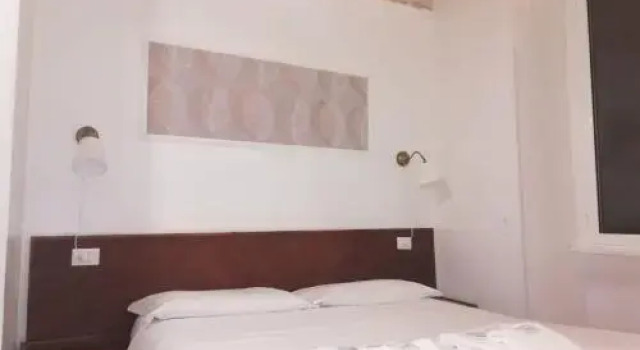 Gvs Guest House, Забронировать Гостевой дом Гостевые дома Рима, рядом с Piazza San Giovanni in Laterano, Гостевой дом