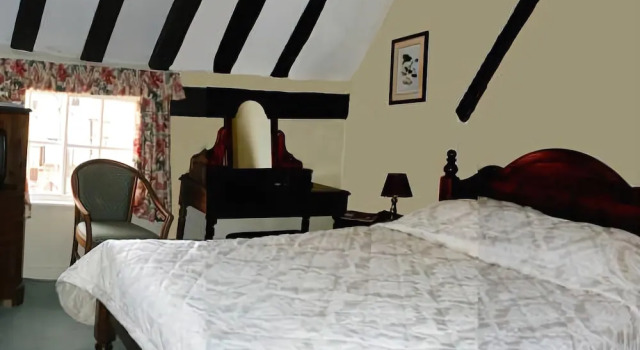 Swan Hotel, Prenota Hotel Harleston 