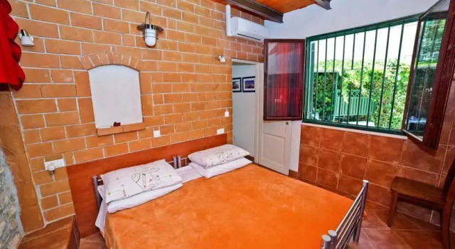 Ante Apartment, Prenota Appartamento Splitska 