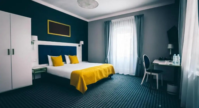 Четырёхместный номер Standard с балконом Hotel Villa Art Novis Wrocław Centrum