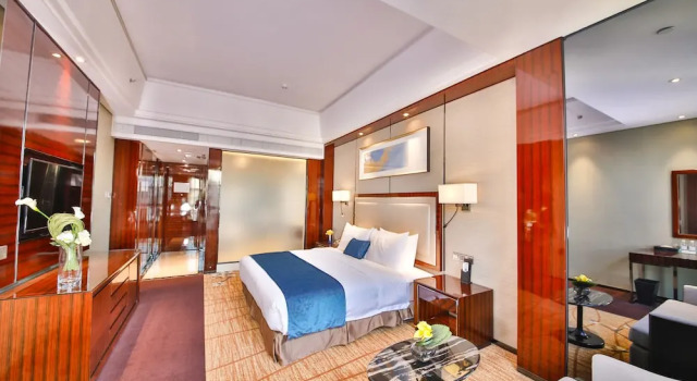 Номер Deluxe Jianghai Country Garden Phoenix Hotel