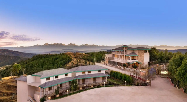 Lemon Tree Hotel Mukteshwar, Rezervovat Hotel Hotely v Uttarakhand s parkováním, Parkování
