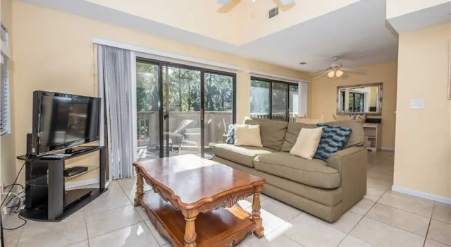 Beachwalk 186, 1 Bedroom, Sleeps 4, Pool, Near Beach
