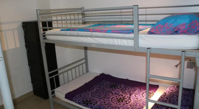 Кровать в общем номере (женский номер) Mahana Lodge Hostel & Backpacker