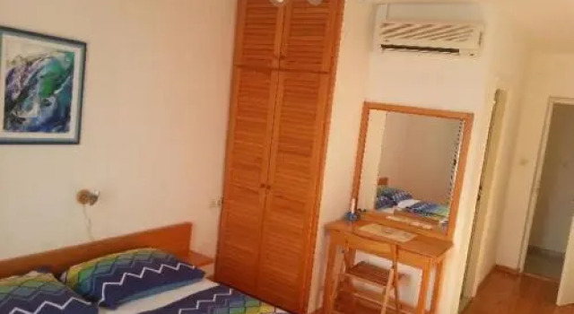 House Zaca, Prenota Villa Zavala 