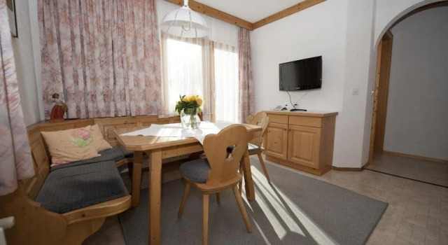 Hotel Garni Bergsonne, Book Hotel SPA Hotels in Engadin, SPA