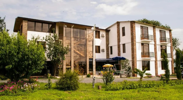 Shaloshvilis Cellar Hotel, Book Hotel Shilda Kvareli Municipality