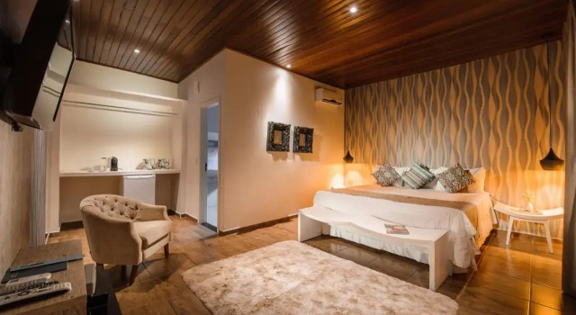 Pousada de Charme Villa do Comendador, Забронировать Вилла Коттеджи Пиренополиса, Коттедж