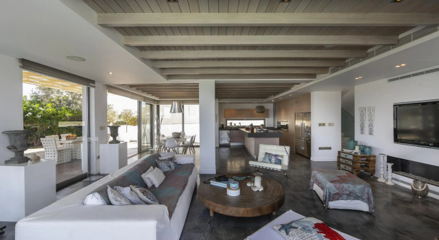 Beachfront Dream Villa, Забронировать Вилла Коттеджи Паралимни, Коттедж