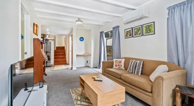 Snells Sanctuary - Snells Beach Holiday Home