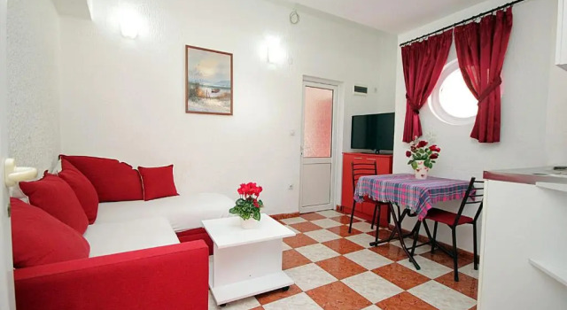 Apartments Kruna Jovanović, Book Apartment Sutomore Bar County