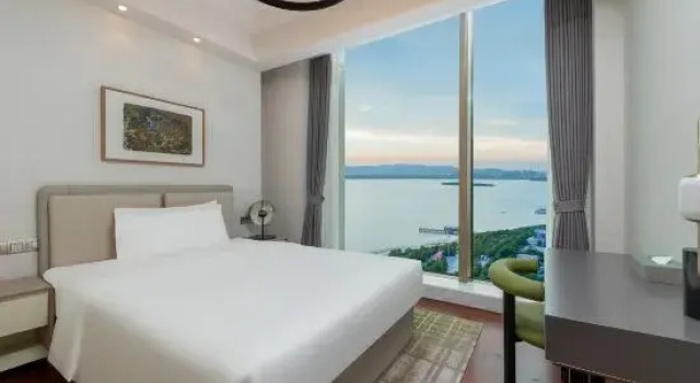 Люкс с 2 комнатами с видом на озеро Hengli UCAN Hotel Taihu SuZhou