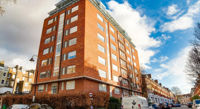 Modern Apartment in London with Sauna, Varaa Huoneisto Asunnot kohteessa Merseyside, Huoneisto