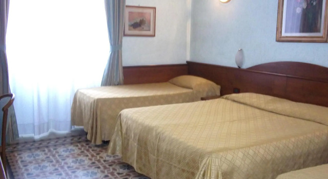 Четырёхместный номер Standard Hotel Palazzo Vecchio
