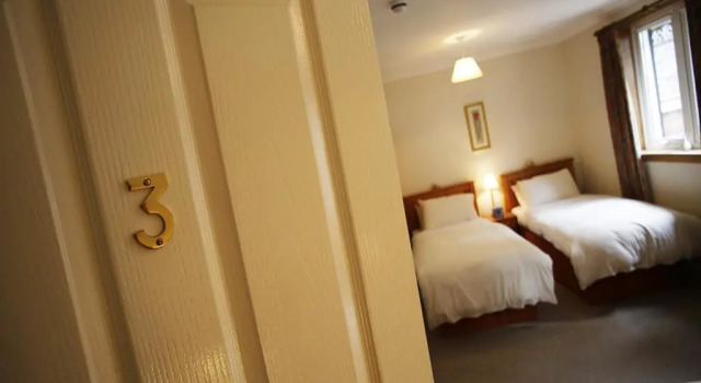 Elderslie Guest House, Забронировать Гостевой дом Отели Glasgow & The Clyde Valley с завтраком, Завтраки