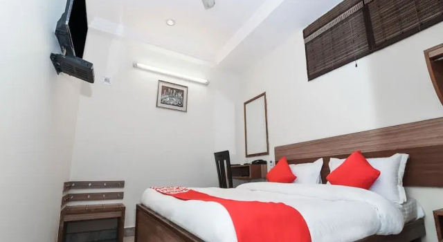 OYO Flagship 14620 Kabila Karol Bagh, Забронировать Отель Отели Нью-Дели с завтраком, Завтраки