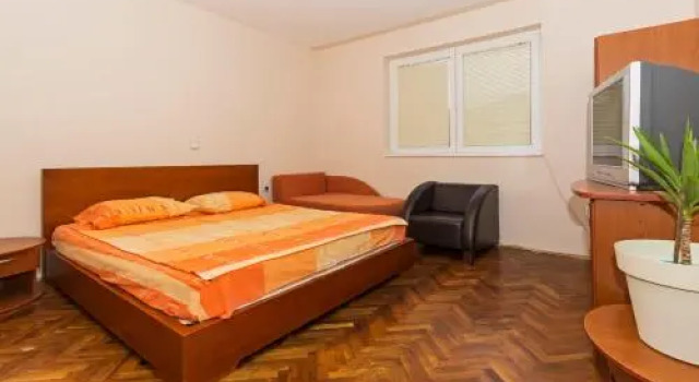 Bitrak Guest House, Забронировать Гостевой дом Охрид Lake Ohrid, рядом с Автостанция Охрид