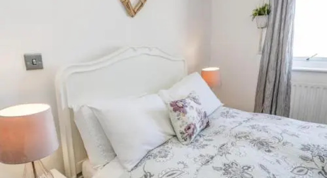 Minerva, Book Hotel Holyhead Anglesey