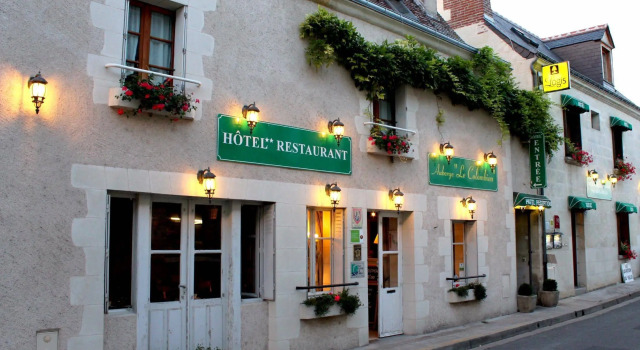 Auberge Le Colombien - Hôtel Restaurant