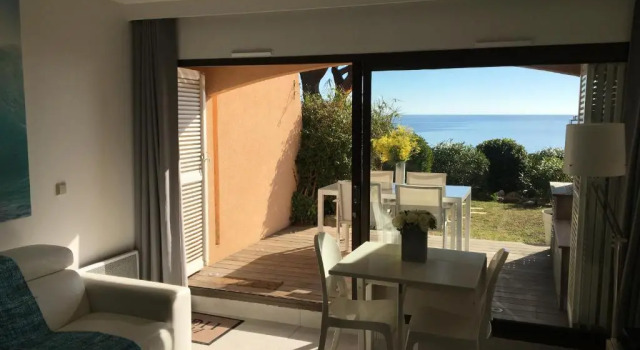 Appartement 1 chambre vue mer au Clos de la Madrague, Забронировать Апартаменты/квартира Отели Сент-Максима с бассейном, Бассейн