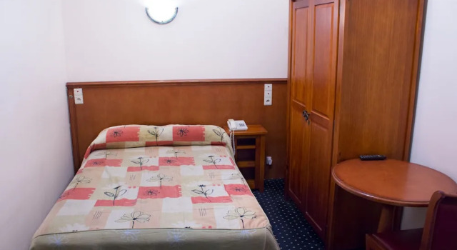 Номер Standard Hotel Continental Gare du Midi