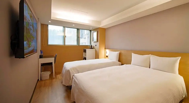 Трёхместный номер Superior HUB HOTEL Tucheng