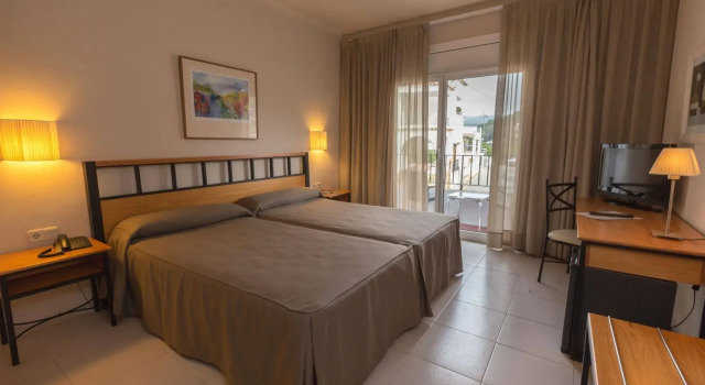 Hotel Hostalillo by Escampa Hotels