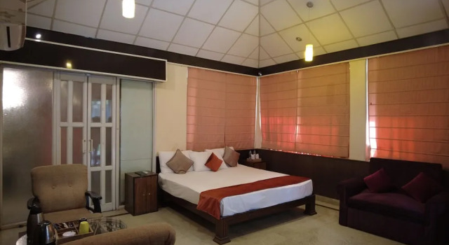 Коттедж Deluxe Village Machaan Resort