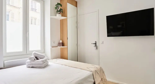 Superb AC Studio Eiffel Tower/champ de Mars, Забронировать Апарт-отель Отели Парижа с парковкой, рядом с Свято-Троицкий собор и Русский православный духовно-культурный центр, Парковка