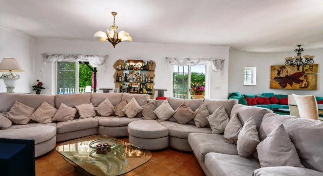 Villa Marianna do Sol (AM), Rezerwuj Willa Hotele w Porches z basenem, Basen
