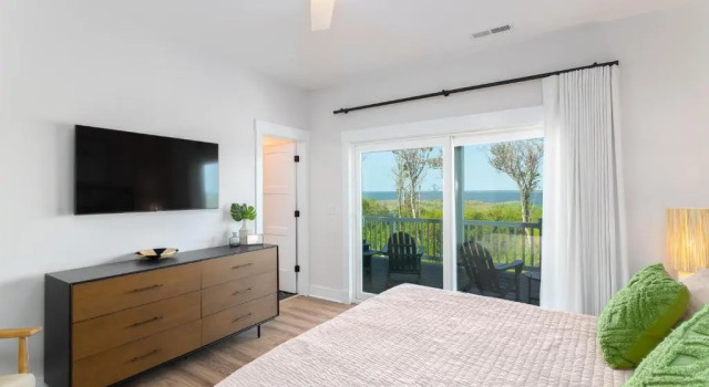 CB20 Sunset Serenade Soundfront