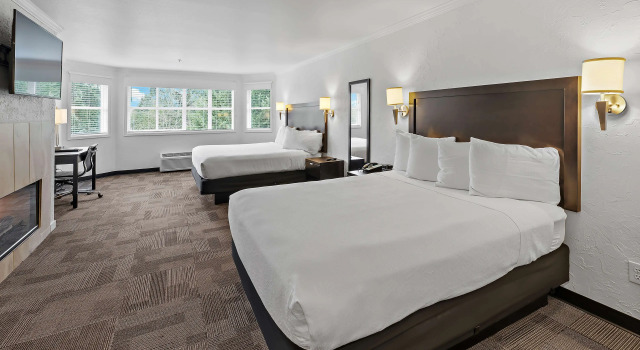 Двухместный номер Standard с балконом Best Western Wesley Inn & Suites