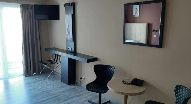 Трёхместный номер Standard Hotel Albert
