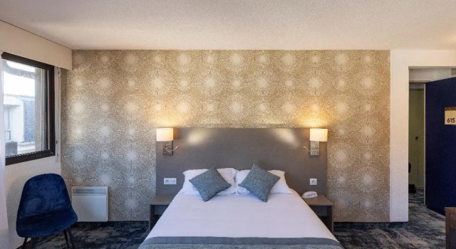 Hotel National, Varaa Hotelli Hotellit Hautes-Pyrénées aamiaisella, Aamiainen