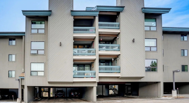 Silverthorne Condo w/ Balcony: Hike, Fish & Golf!, Book Lejlighed Dillon Vail Ski