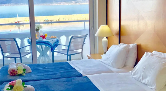 Апартаменты с видом на море The Blue Apartments