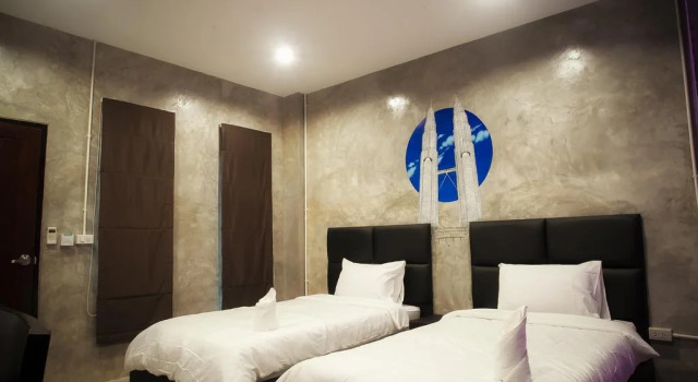 B Cozy Hotel
