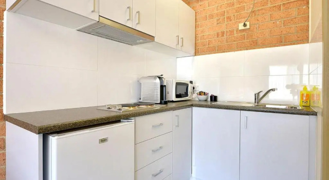 Трёхместный номер Standard Cranbourne Motor Inn