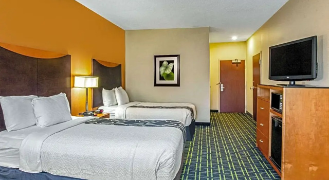 Студия La Quinta Inn & Suites by Wyndham Manassas Battlefield