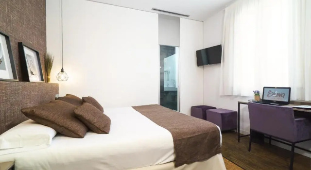 Номер Standard Blanq Carmen Hotel