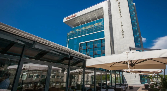Номер Deluxe Kharkiv Palace Hotel