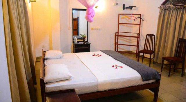 Shanthi beach resort