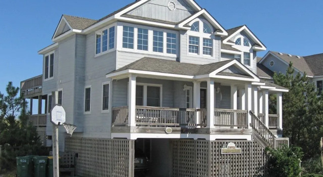Cutty Sark - 6 Br home by RedAwning