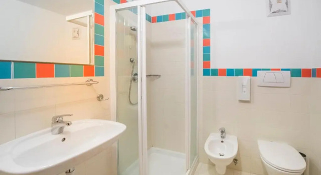 Четырёхместный номер Standard IHR Hotel Villa Emma