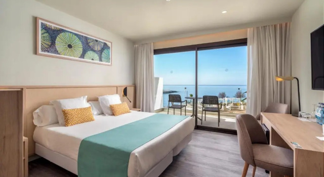 Двухместный номер My Favorite Club seafront AluaSoul Palma Hotel Adults Only