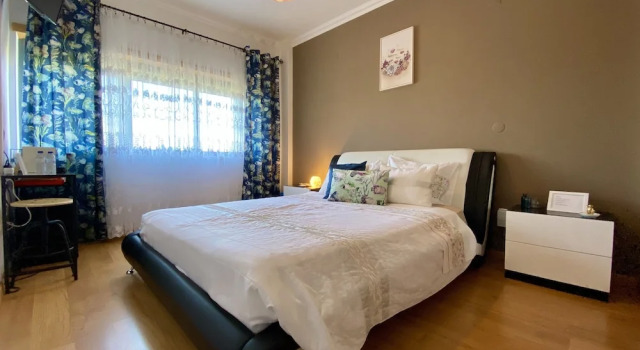Eleon, Rezervovat Hotel Hotely v Lisabon s parkováním, Parkování