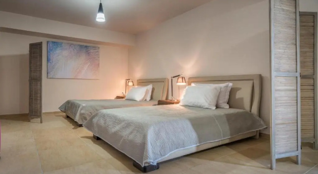 Вилла Villa Merovigli - Sea Views & Private Pool, Ideal for Large Groups, by ZanteWize
